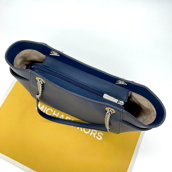 Michael Kors Large Chain Shoulder Tote Bag Navy - Picture 7 of 9